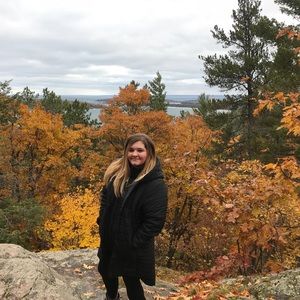 Meet your Posher, Madison